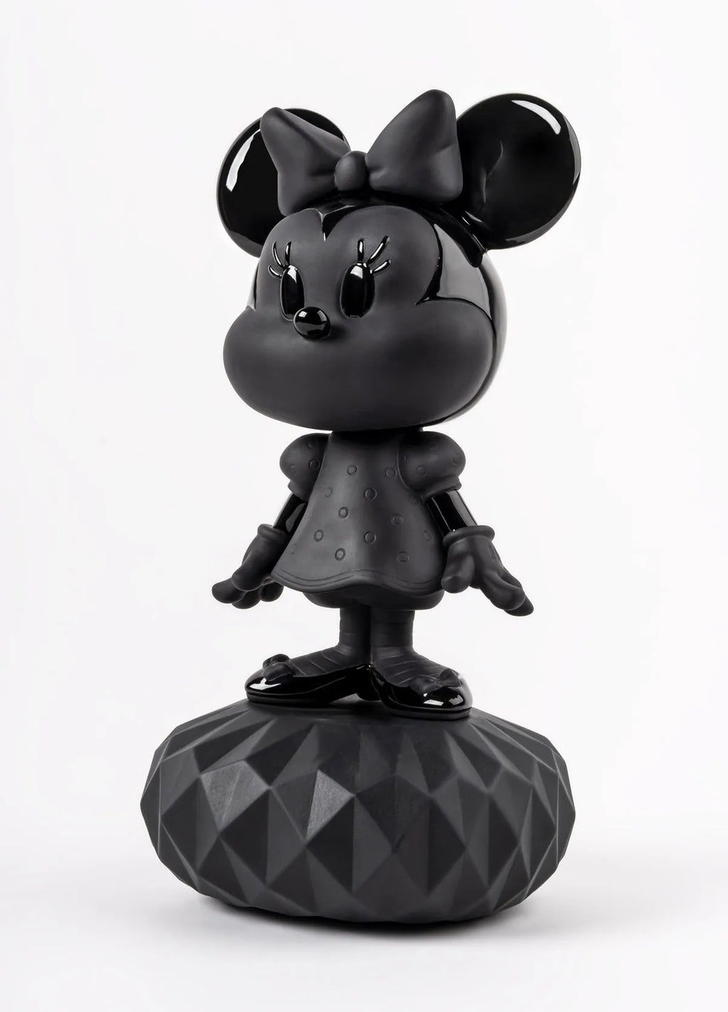 Minnie (Black) - Sculpture de Lladró