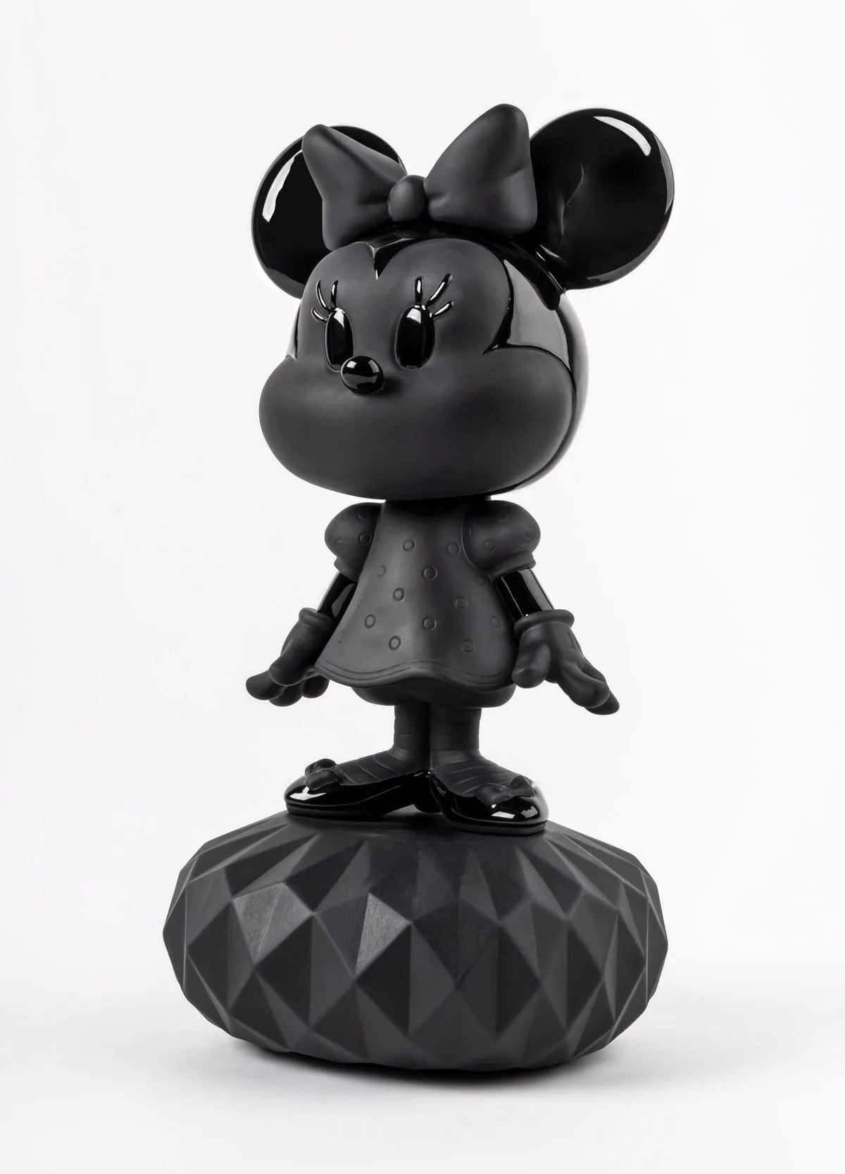 Minnie (Black) - Sculpture de Lladró