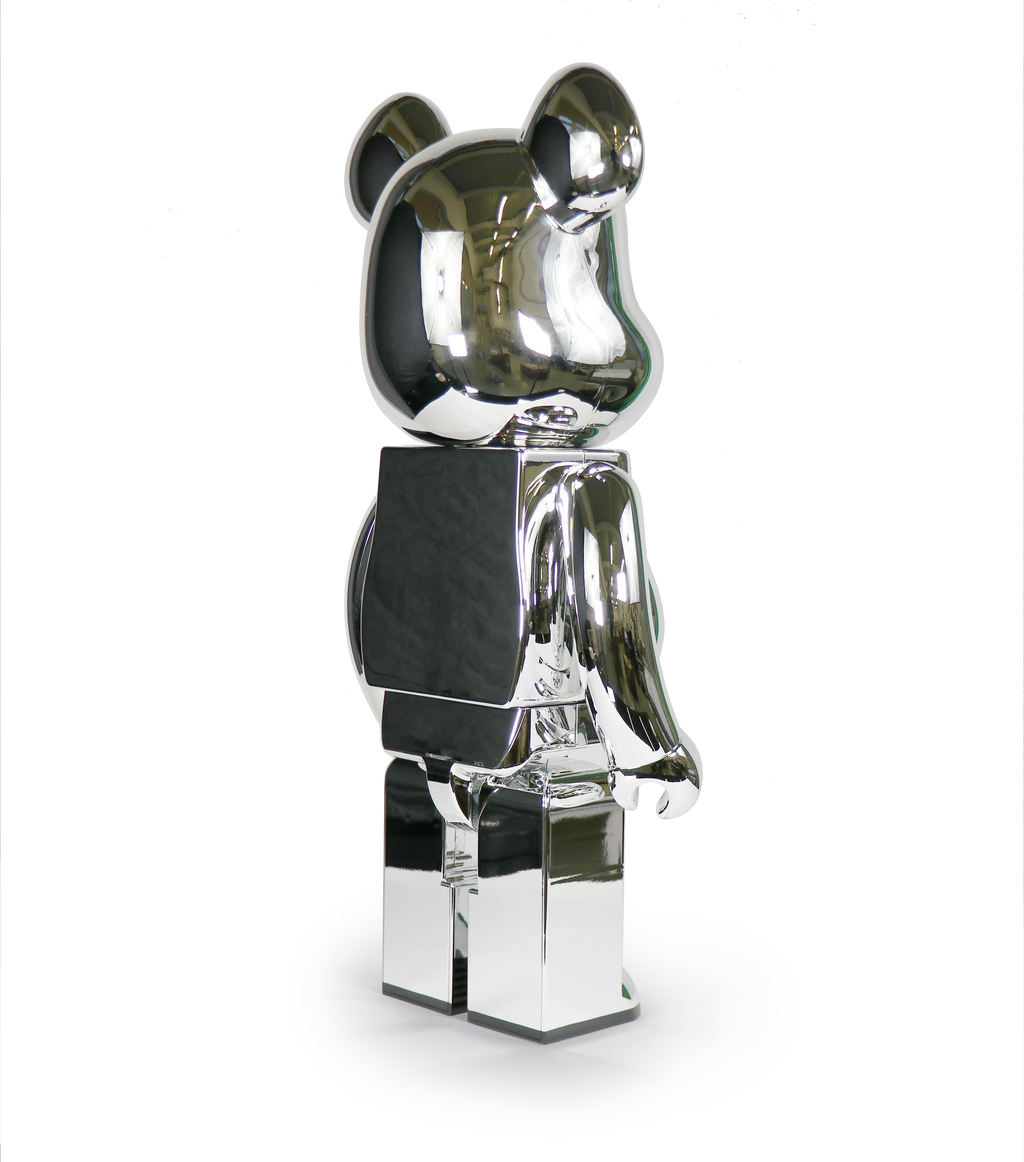 1000% Bearbrick Sorayama Light