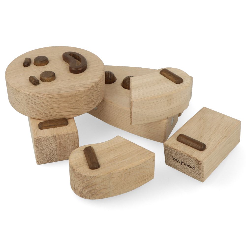 Gingerbread Man Natural Oak - Large