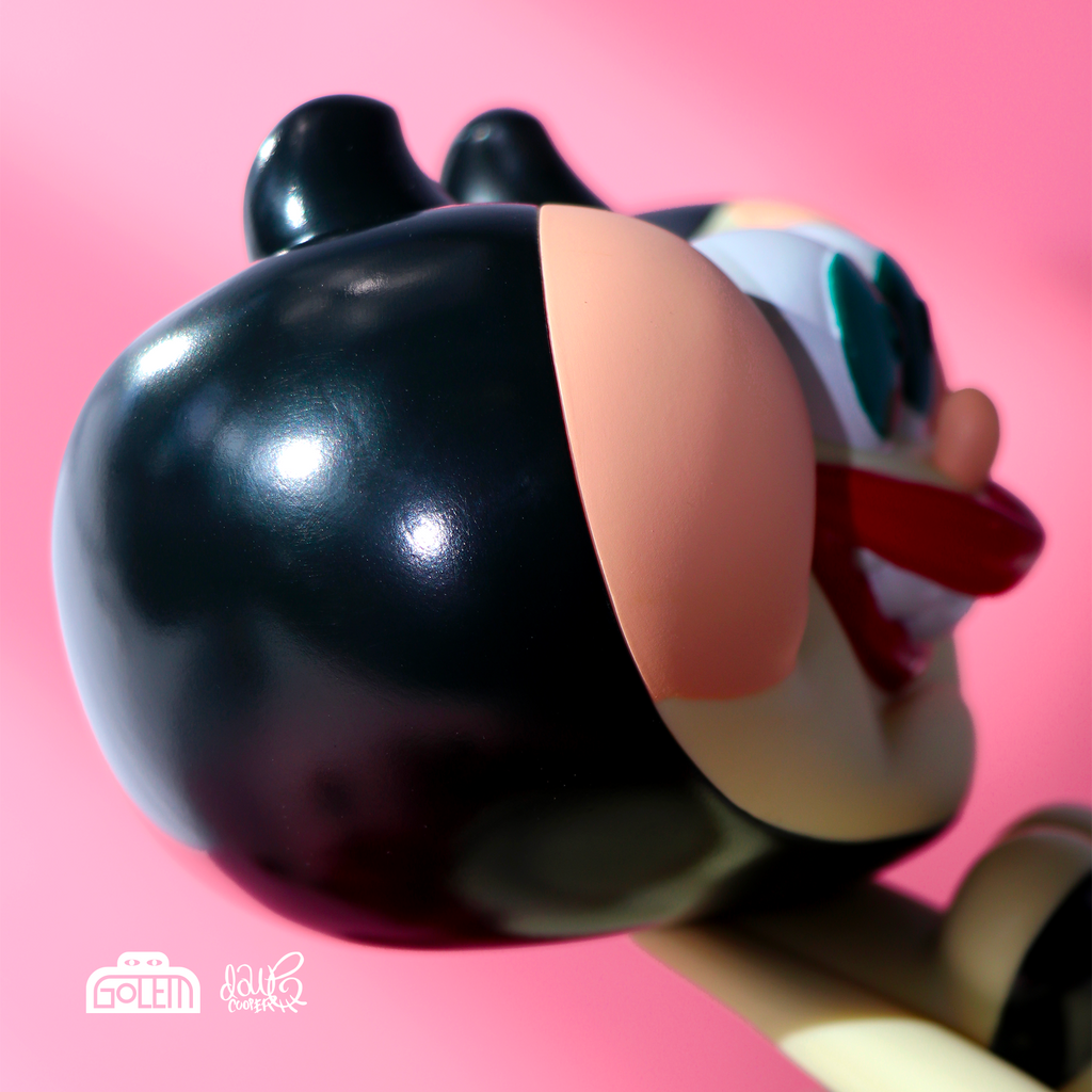 Mimi Wobbly Classic by Dave Cooper