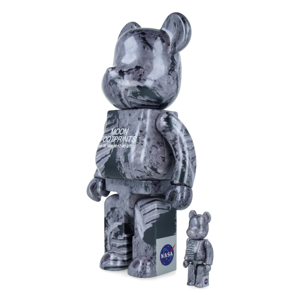 400% + 100% Bearbrick Moon Footprints