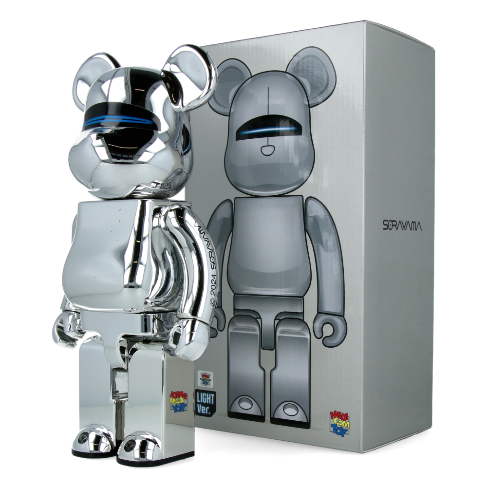 400% Bearbrick Sorayama Light