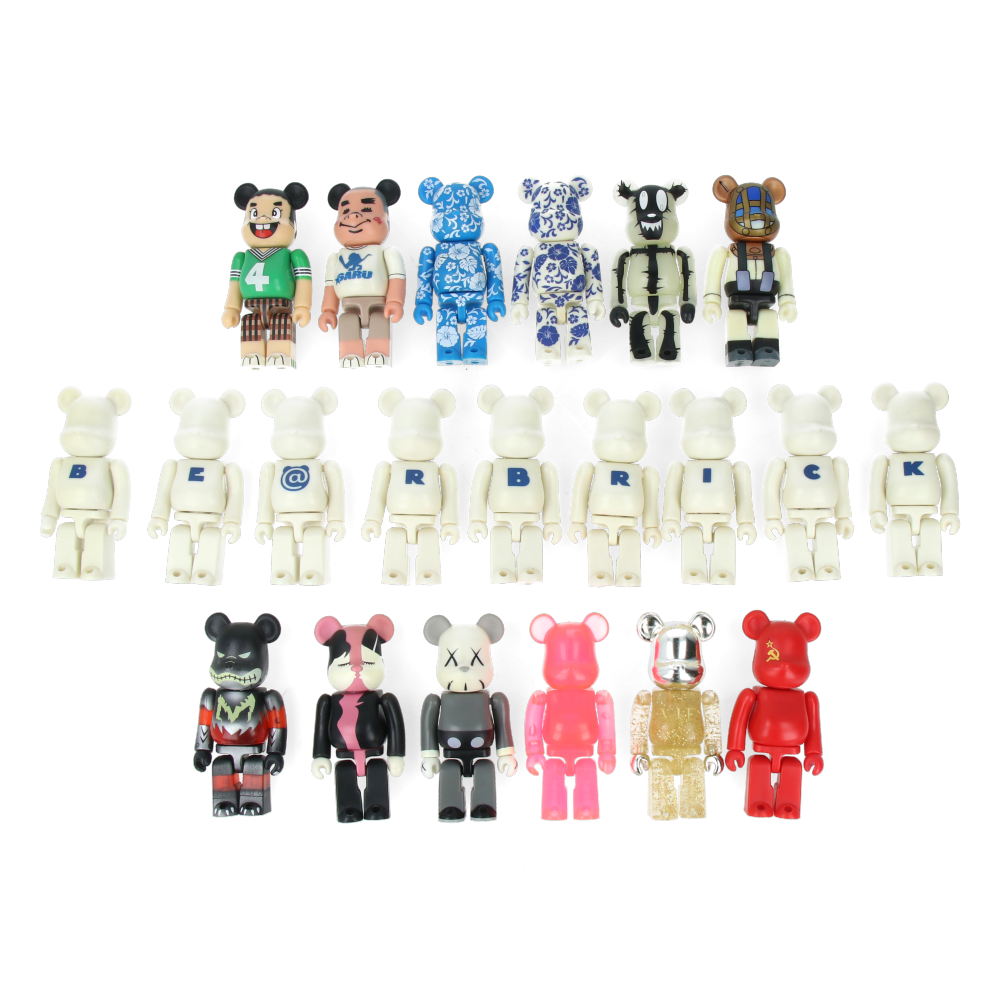 Bearbrick Series 4